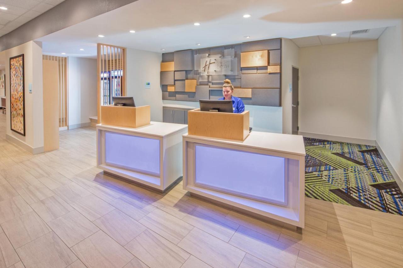 Holiday Inn Express & Suites - Indianapolis Nw - Zionsville, An Ihg Hotel Whitestown Екстер'єр фото